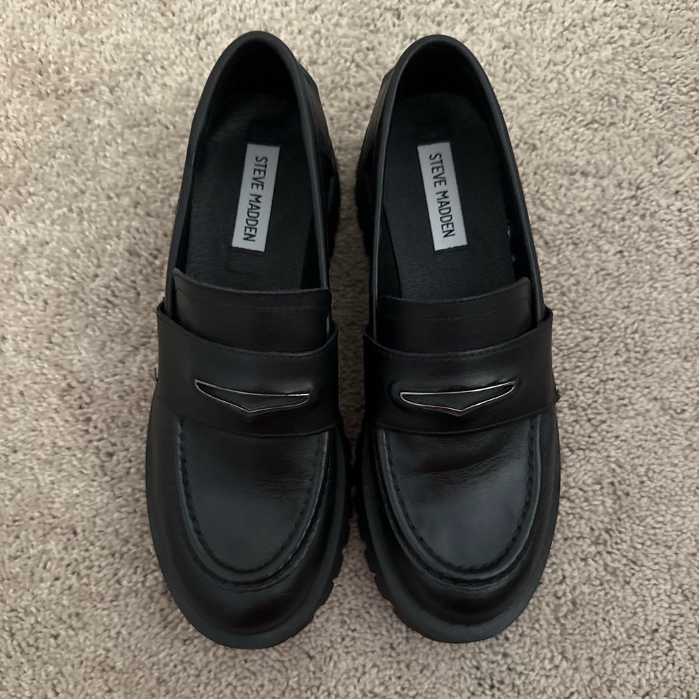 Steve Madden Women’s Black Loafers